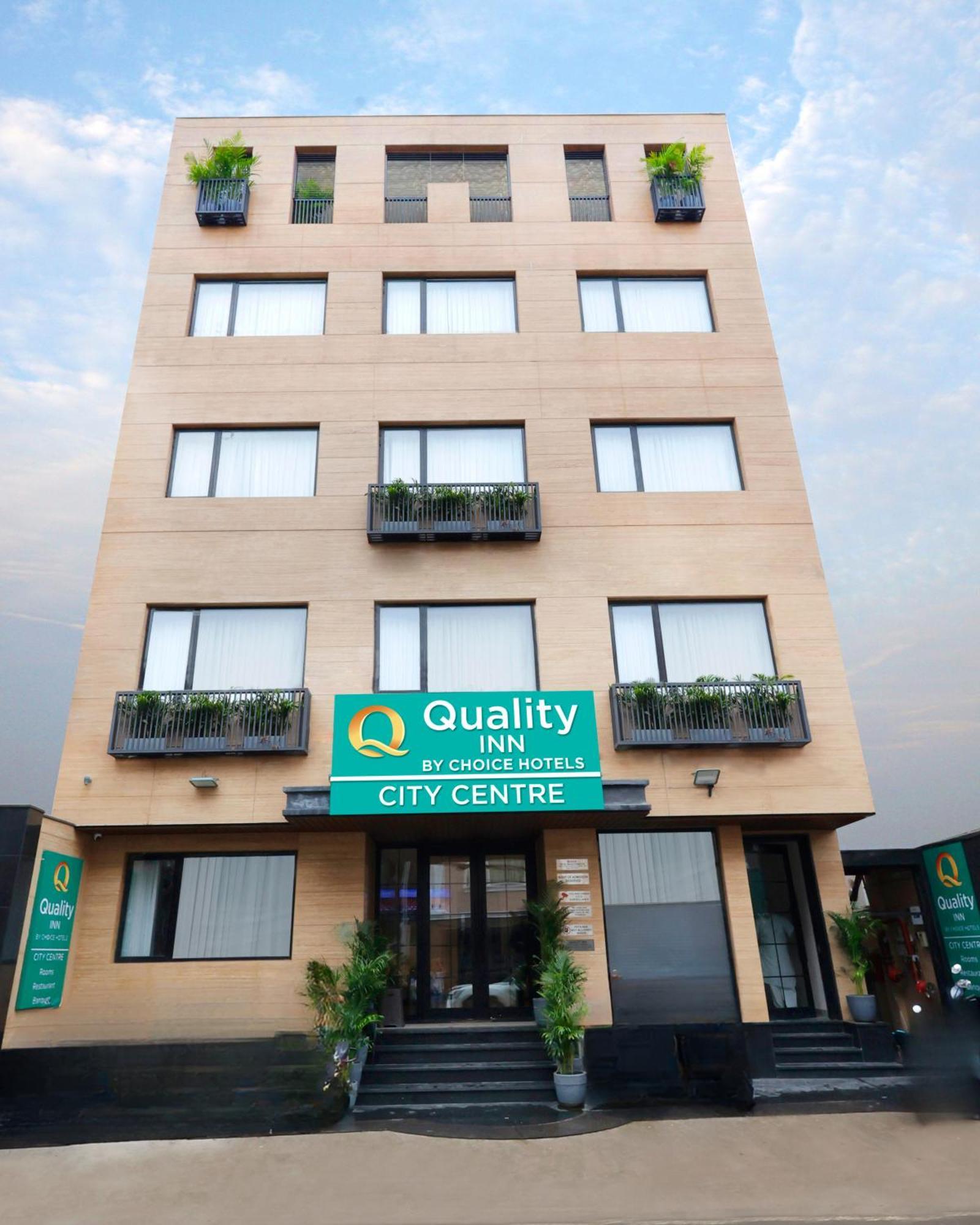 Quality Inn City Centre Waranasi Zewnętrze zdjęcie