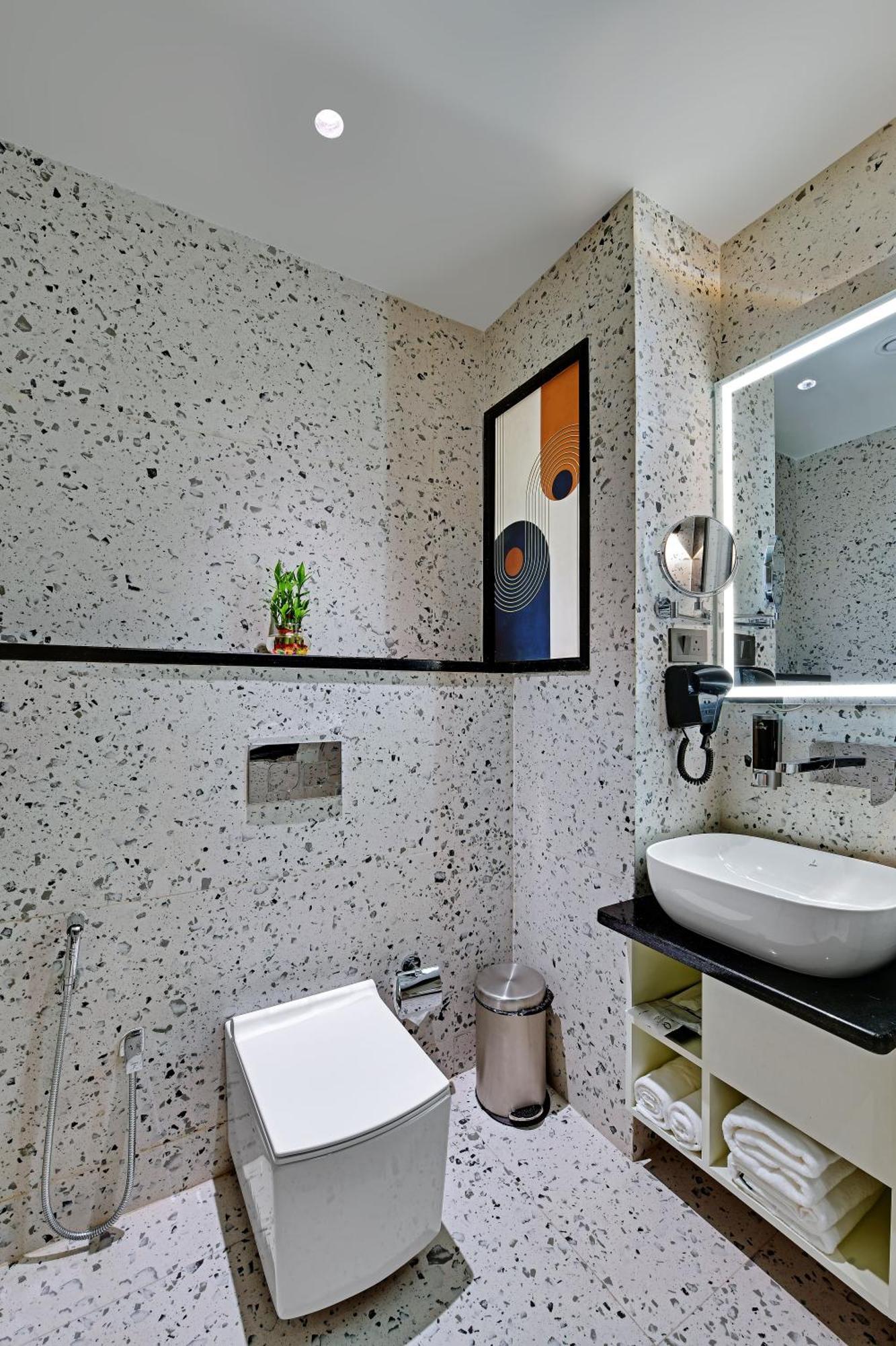 Quality Inn City Centre Waranasi Zewnętrze zdjęcie
